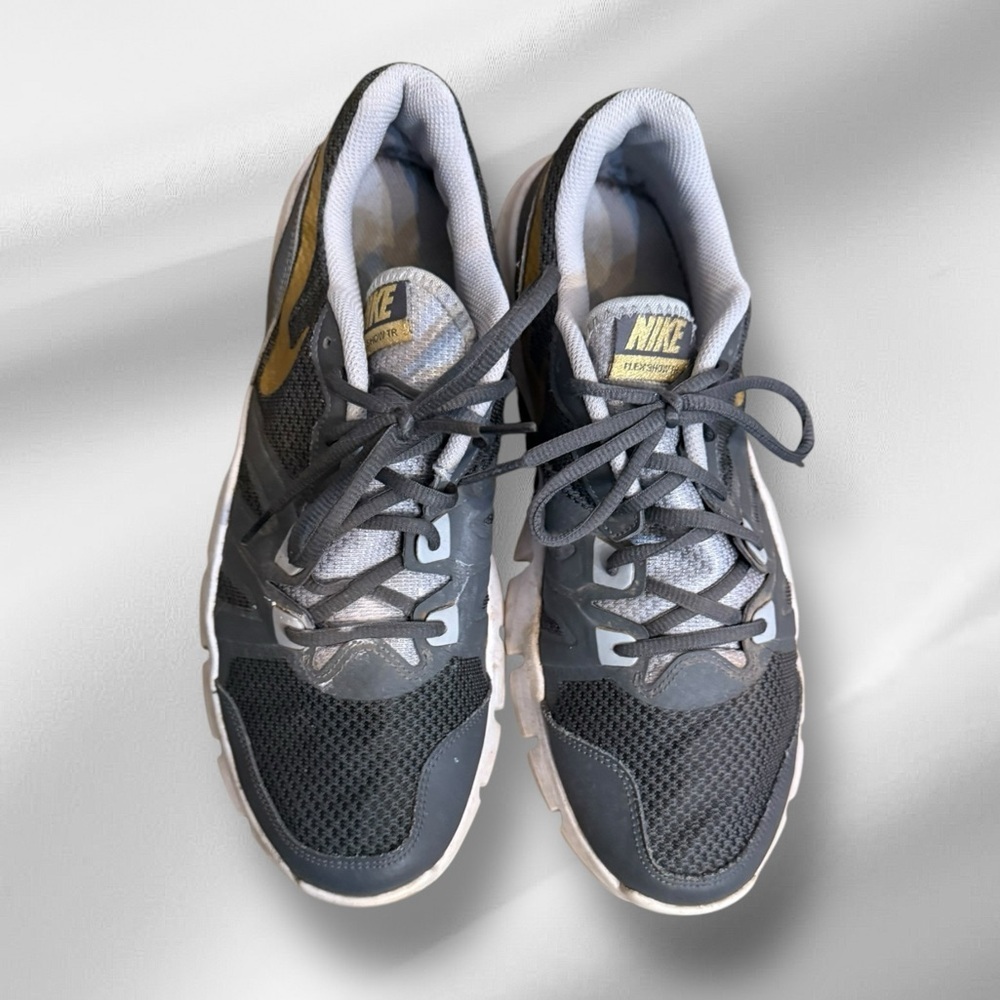Nike Flex Show TR Athletic Shoes - Picture 2 of 8